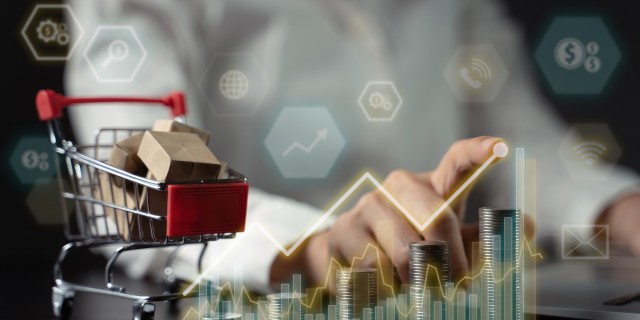 Retail Giant's Inventory Analytics: Achieving 23% Stock Reduction with Advanced Demand Forecasting